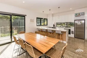 1 Anderson Ave - Image 4