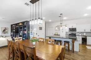 Rife House - Lake Travis - Image 4