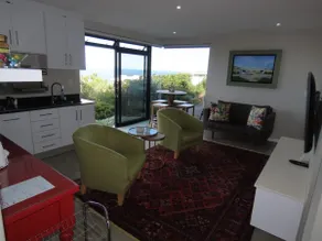 Luxury Apartment on award winning Golf Estate - Image 4