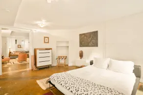 Dupont 1BR. Spacious & Stylish. - Image 4