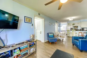 Emerald Isle Resort-Style Condo: Walk to Beaches! - Image 5
