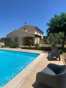 Relaxation assured > calm, space and Provençal charm - Image 5