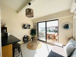 Port Grimaud - Studio Cab 4 person - Vue sur port- accès à St Tropez par la mer. - Image 2