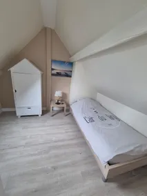 Cozy accommodation, secure parking, Wi-Fi included - Image 5