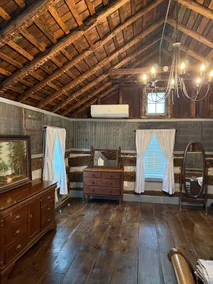 The Guesthouse at Downey Family Farm - Image 3
