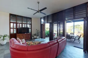 Wongalinga 7- Absolute Beachfront - Image 3