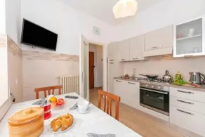 Residenza La Terrazza di Dante: 2BR Apartment with Sunny Terrace - Happy Rentals - Image 5