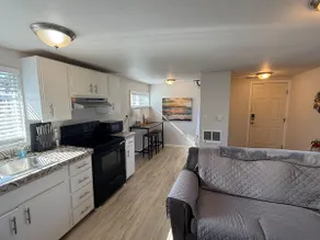 Nye Beach Cottage “D” - Image 5