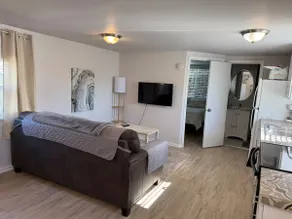 Nye Beach Cottage “D” - Image 4