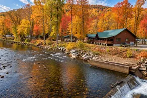 Fall Foliage Riverfront Cabin w/Hot Tub, King Bed, EV & Firepit & Mountain Views - Image 3