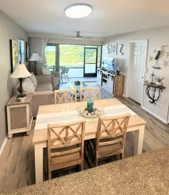 Naples Resort Living at its Finest - Image 5