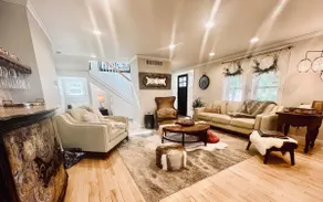 ⭐️Historic Main St Home: Just Minutes to Boulder - Image 2