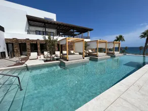 Lovely apartment with pool and private parking - Image 2