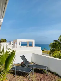 Lovely apartment with pool and private parking - Image 4