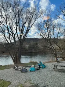 Plumer Guest House-Waterfront, Historic, GAP Trail - Image 3