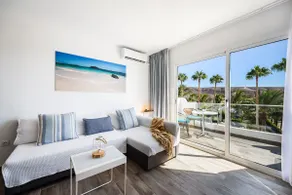 An apartment with an Atlantic view (High speed WiFi) - Image 2