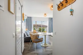 An apartment with an Atlantic view (High speed WiFi) - Image 3