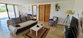 Near Porto-Vecchio: apartment with mountain view - Image 2