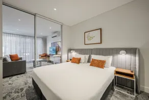 One Bedroom Apartment - Image 2