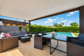 Retreat Near MIA • Playground & Heated Pool, BBQ - Image 4