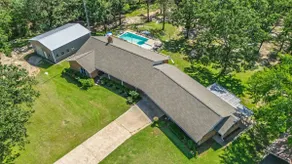 Lake Fork Waterfront Guest House W/ Pool and Dock - Image 2