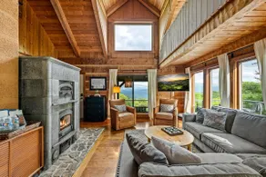 Cabin in Smoky Mountains, Views, Fire Pit, Hot Tub - Image 2