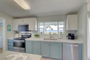 Beach Heron Retreat - Image 4