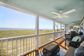 Beach Heron Retreat - Image 2