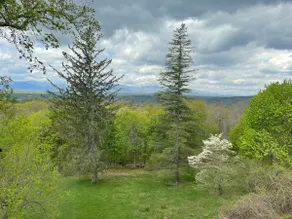 Country retreat with Views, Hiking and Hudson - Image 2