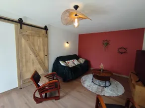 L'Albizia Air-Conditioned *** Furnished Vacation Rental with Private Parking and Garden  - Image 3