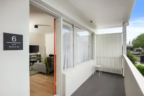 Short&Long term stays across from Geelong Hospital - Image 4
