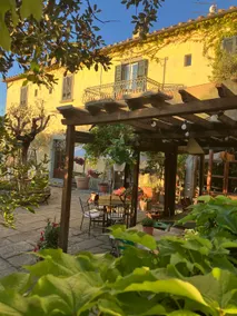 Country house in Cortona with swimming pool - Image 2