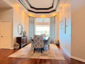 The lakefront Brantley House - Image 3