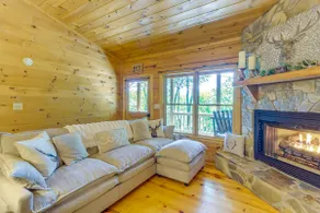 2 Queen Suites, Trail Access, Mtn View, Fire Table - Image 5