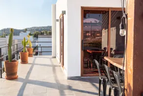 Ocean View Mansion + Pool + Jacuzzi + WiFi + AC + BBQ + Balcony - Image 5