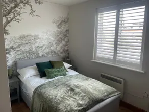CENTRAL WINDSOR, 2 BEDROOM 2 BATHROOM, 5 MINUTES TO CASTLE - Image 2