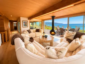 Spectacular Bolinas Oceanfront Retreat - Image 3
