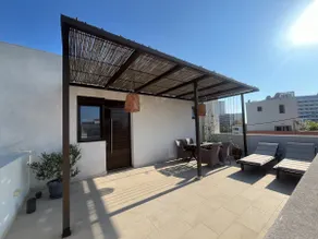 Breezy Apartment – Bright & Beachy w/ 2 Balconies - Image 5