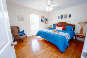 Stunning Modern Apt| King bed 5 min CreveCoeurLake - Image 4