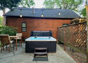 LAKEVIEW Hot Tub Retreat Near Wineries! - Image 4