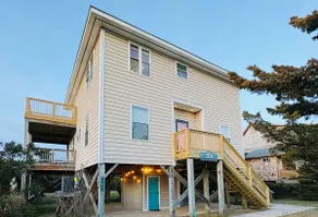Hot Tub + Arcade + Pool Table, 7-Min Walk to Beach - Image 3