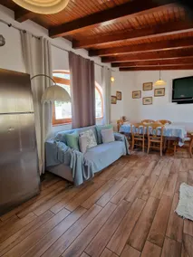VERANDA OVERLOOKING THE SEA - Image 3