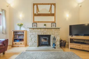 Stunning Barn Conversion in Heart of the Cotswolds - Image 2