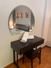 2 bedrooms center apart - Image 3