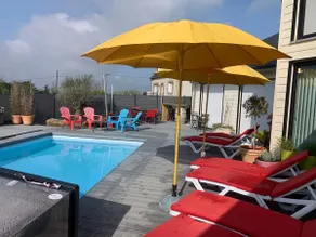Villa 8 Pl., Close to beaches, with pool and sauna - Image 2