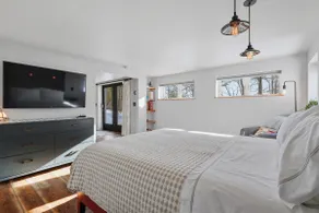 Goose Point Getaway (a boutique AirBnB experience) - Image 5