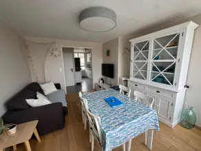 Charming 2-bedroom with spa bath - Image 3