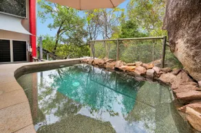 TREETOPS YOUR ISLAND HOME - Image 4