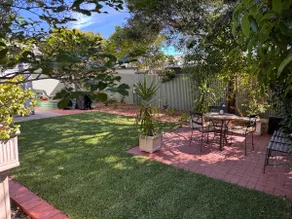 Clean and Stylish. Close to CBD. Newly renovated. - Image 5