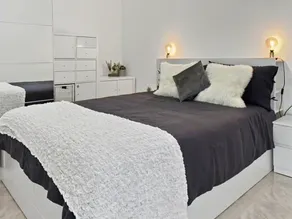 Modern Medieval Town Flat with Amazing Sea View Rooftop, 3BD, 1BT, AC, Free Wifi - Image 3